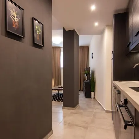 Apartment 15 Minutes From Acropolis Athens