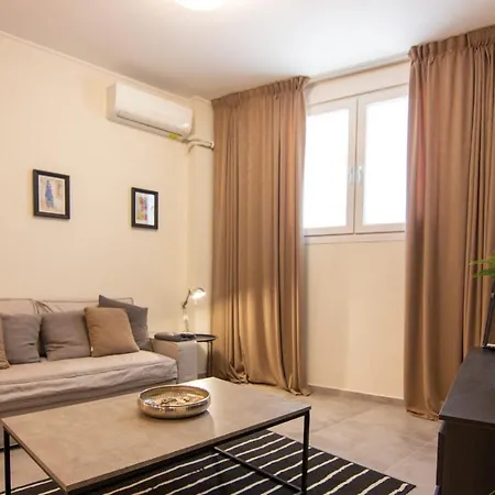 Apartment 15 Minutes From Acropolis Athens