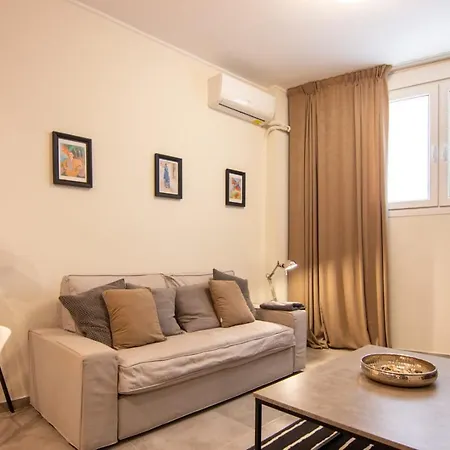Apartment 15 Minutes From Acropolis