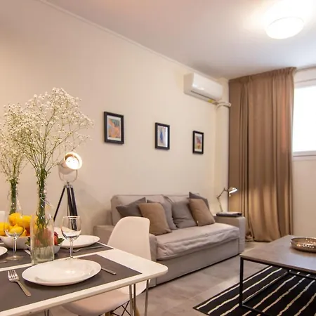 Apartment 15 Minutes From Acropolis Athens