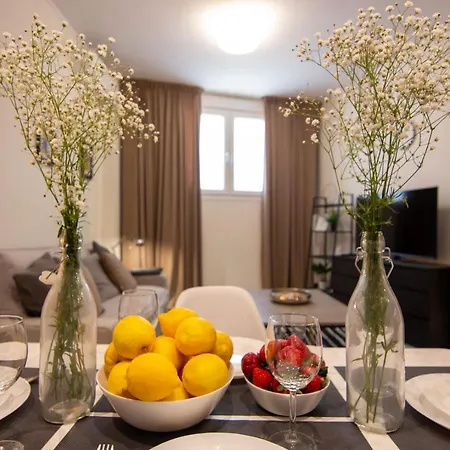 Apartment 15 Minutes From Acropolis Athens